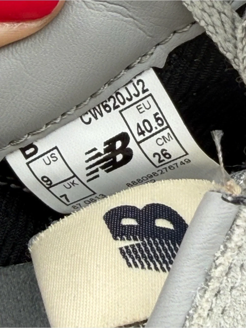 New Balance 620 Gray Suede Nylon Retro Running Sneakers Women's Size 9 CW620JJ2